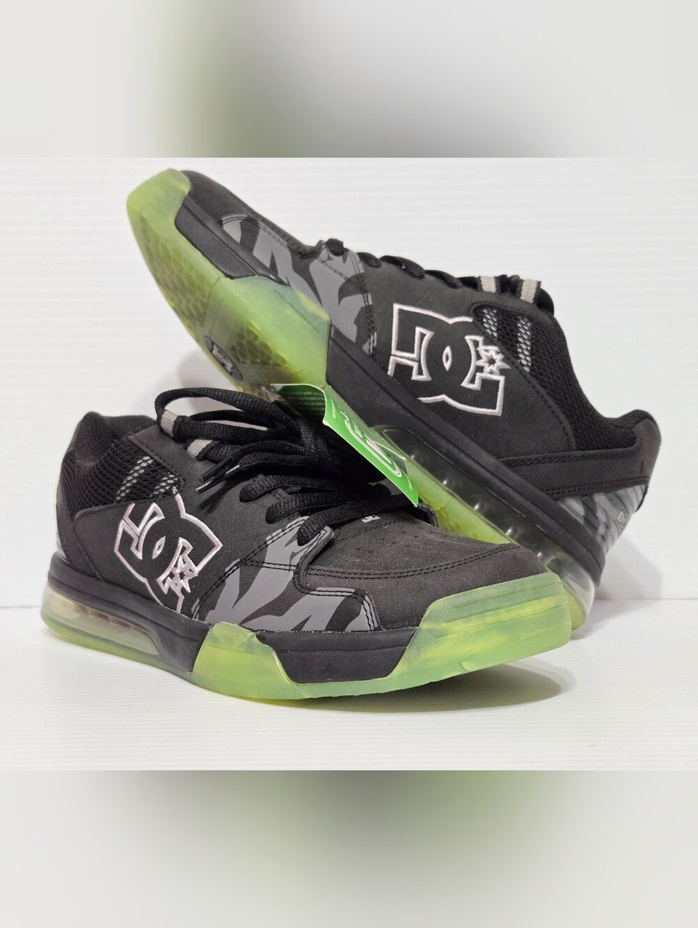 DC Versatile Ken Block Mens Size 7.5